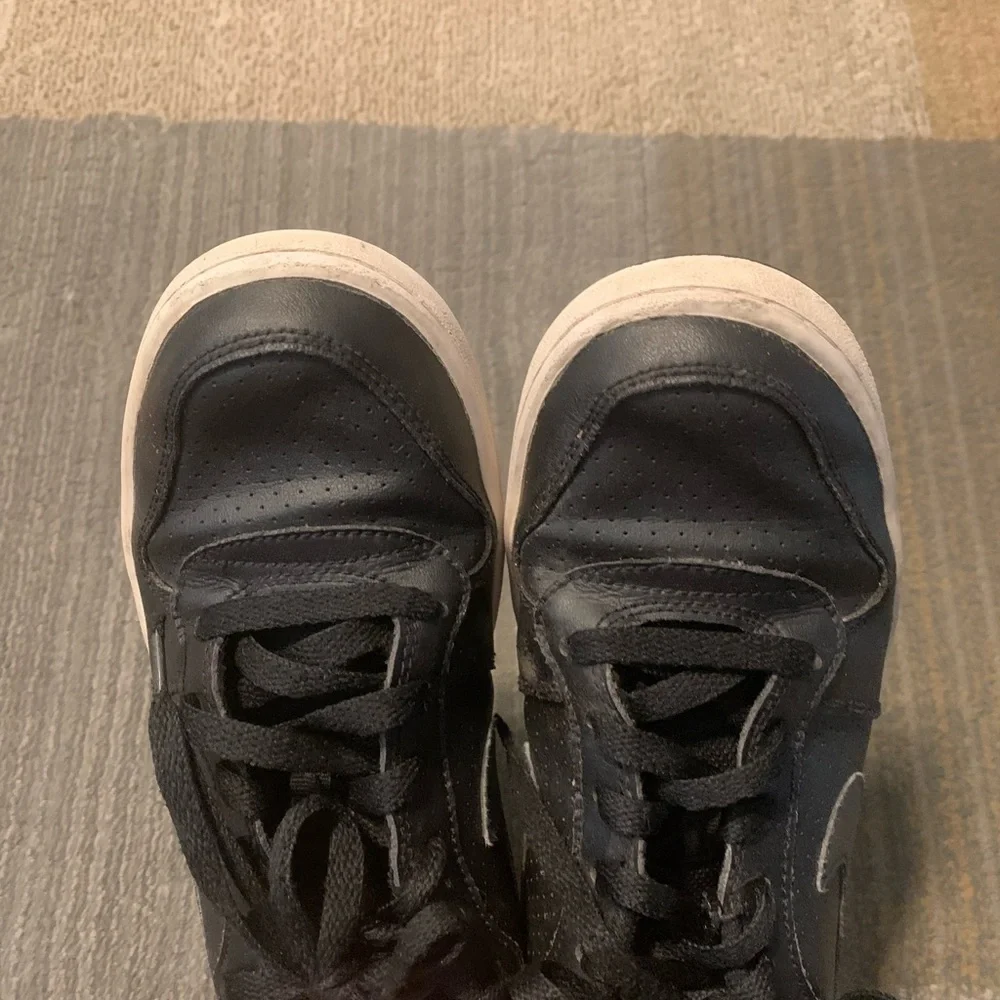Nike Air Force Sneakers Shoes Leather Black Grey Size 6